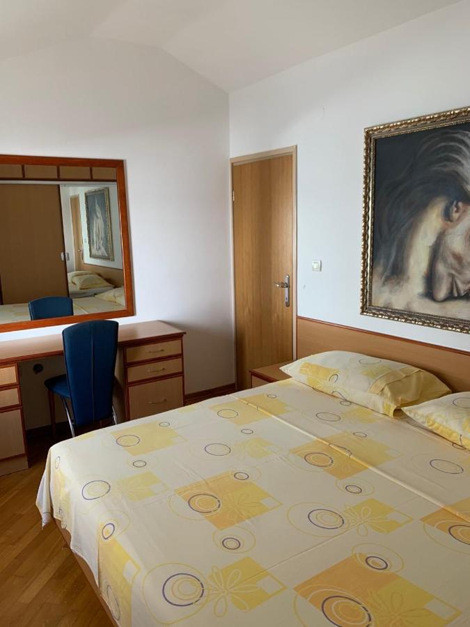Apartments Epicentar Centar Башка-Вода Экстерьер фото